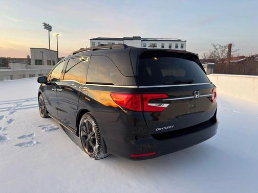 2022 Honda Odyssey Elite