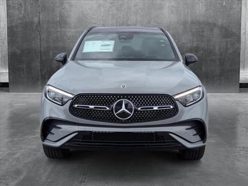 2025 Mercedes-Benz GLC 300 Base