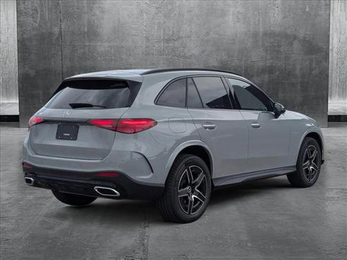 2025 Mercedes-Benz GLC 300 Base