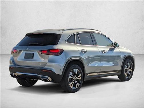 2025 Mercedes-Benz GLA 250 4MATIC