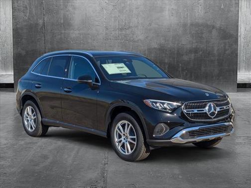 2025 Mercedes-Benz GLC 300 Base