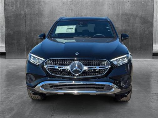 2025 Mercedes-Benz GLC 300 Base