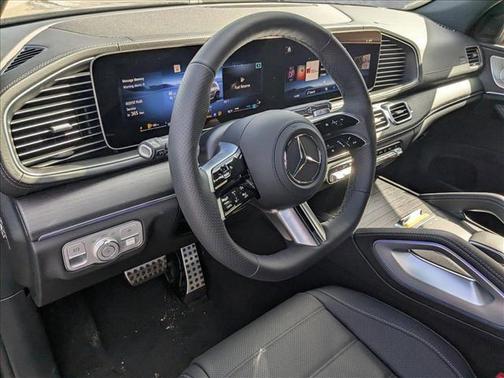 2025 Mercedes-Benz GLS 580 4MATIC