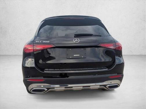 2026 Mercedes-Benz GLC 300 Base