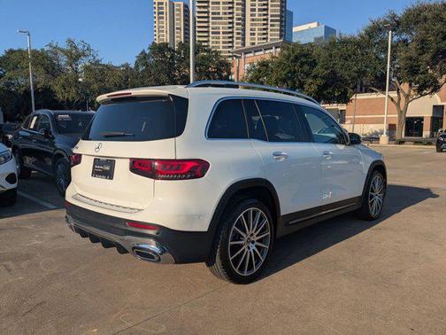 2022 Mercedes-Benz GLB 250 Base