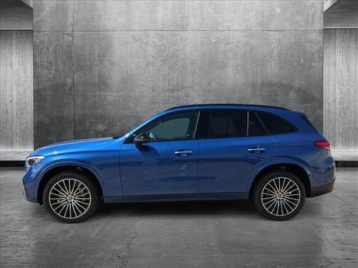 2025 Mercedes-Benz GLC 300 Base