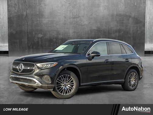 2025 Mercedes-Benz GLC 300 Base