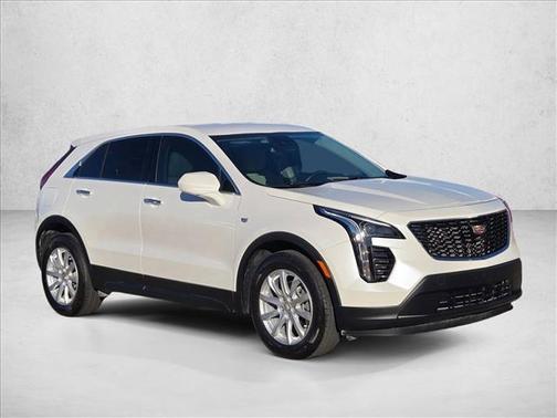2023 Cadillac XT4 Luxury