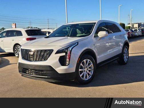 2023 Cadillac XT4 Luxury