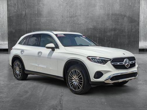 2025 Mercedes-Benz GLC 300 Base