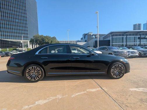 2023 Mercedes-Benz S-Class 4MATIC