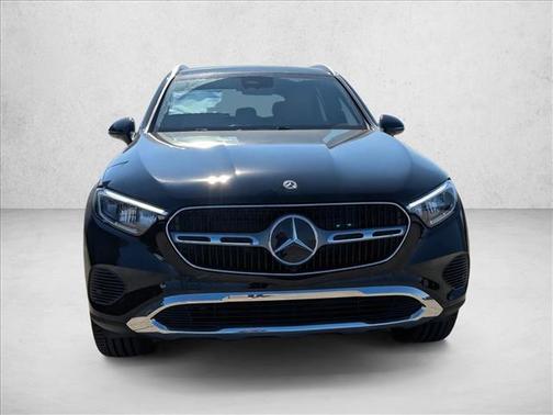 2026 Mercedes-Benz GLC 300 Base