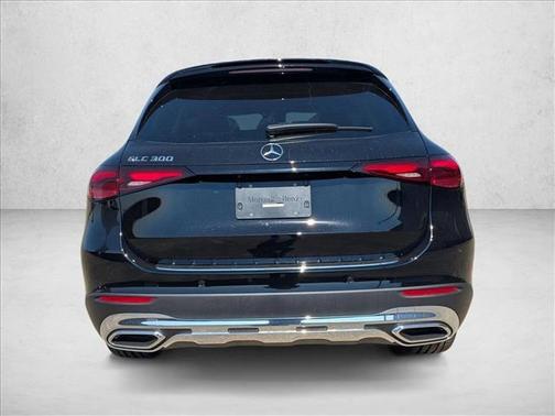 2026 Mercedes-Benz GLC 300 Base