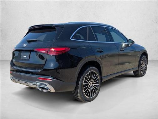2026 Mercedes-Benz GLC 300 Base
