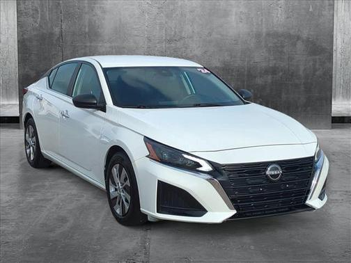 2024 Nissan Altima S FWD
