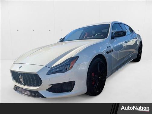 2022 Maserati Quattroporte Modena Q4