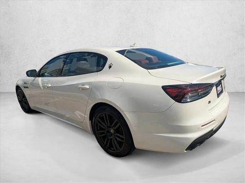 2022 Maserati Quattroporte Modena Q4