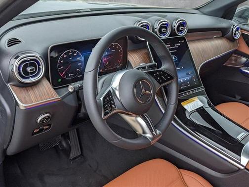 2025 Mercedes-Benz GLC 300 Base