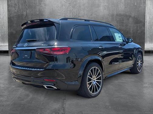2025 Mercedes-Benz GLS 450 4MATIC
