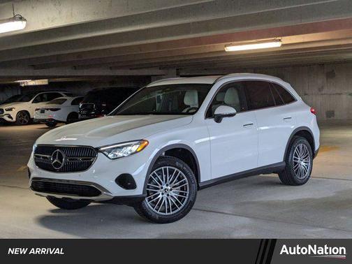 2025 Mercedes-Benz GLC 300 Base