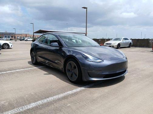 Silver/Gray 2023 Tesla Model 3 Standard Range