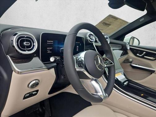 Polar White 2026 Mercedes-Benz GLC 300 Base