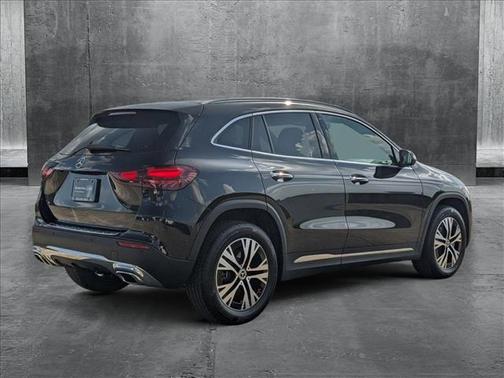 2025 Mercedes-Benz GLA 250 Base
