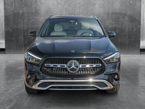 2025 Mercedes-Benz GLA 250 Base