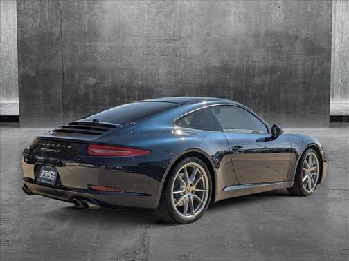 2015 Porsche 911 Carrera S