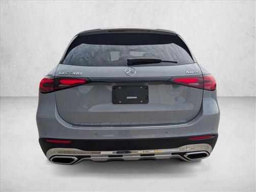 2026 Mercedes-Benz GLC 300 4MATIC