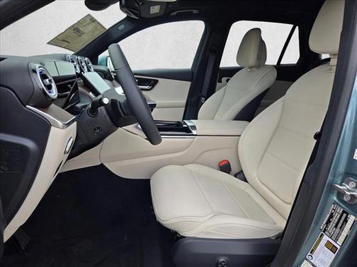 Verde Silver Metallic 2026 Mercedes-Benz GLC 300 Base
