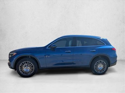 Starling Blue Metallic 2026 Mercedes-Benz GLC 300 Base