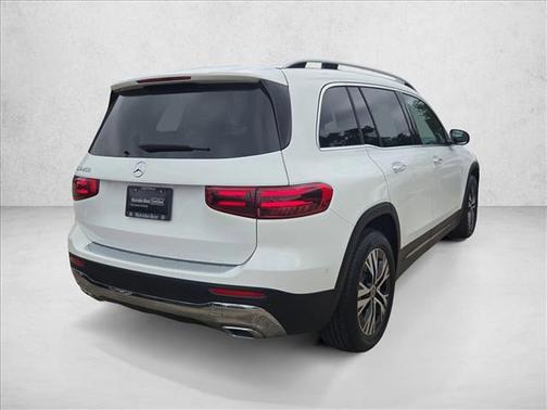Polar White 2025 Mercedes-Benz GLB 250 Base