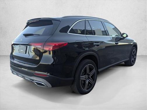 2026 Mercedes-Benz GLC 300 Base