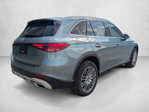 2026 Mercedes-Benz GLC 300 Base