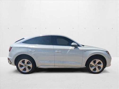 2024 Audi Q5 45 S line Premium