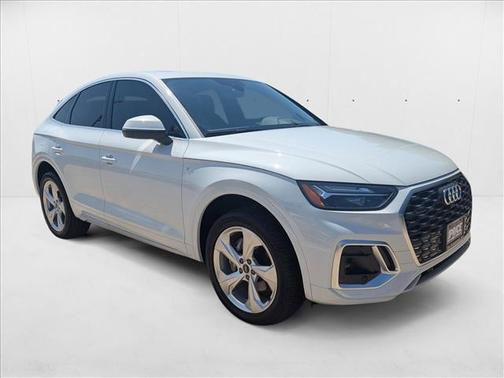 2024 Audi Q5 45 S line Premium