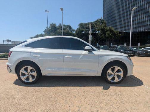 2024 Audi Q5 45 S line Premium