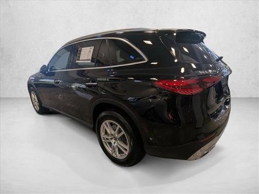 2025 Mercedes-Benz GLC 300 Base
