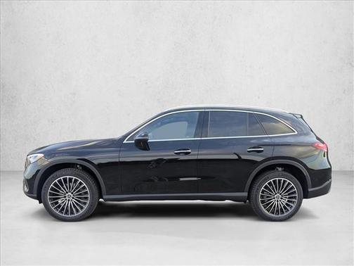 2026 Mercedes-Benz GLC 300 Base