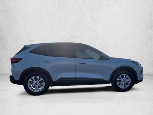 Space Silver Metallic 2025 Ford Escape Active