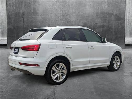 2017 Audi Q3 2.0T Premium