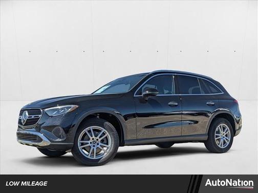 2025 Mercedes-Benz GLC 300 Base