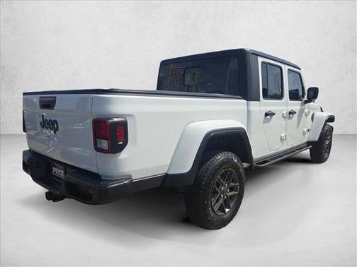 2024 Jeep Gladiator Sport S