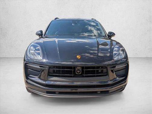 2023 Porsche Macan S