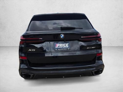 Black Sapphire Metallic 2024 BMW X5 xDrive40i