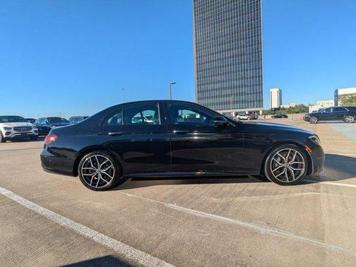 2022 Mercedes-Benz E-Class E 350