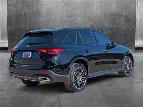 2025 Mercedes-Benz GLC 300 Base