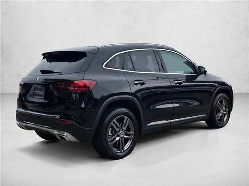 2025 Mercedes-Benz GLA 250 4MATIC