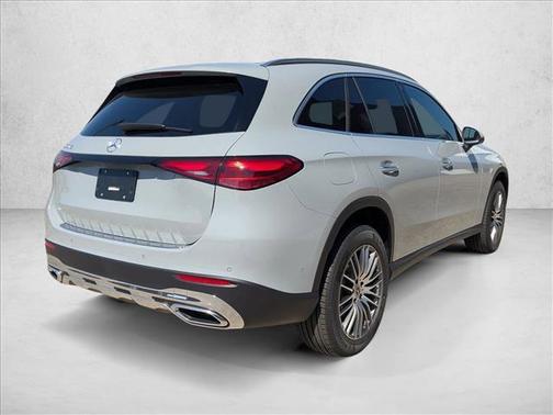 2026 Mercedes-Benz GLC 300 Base